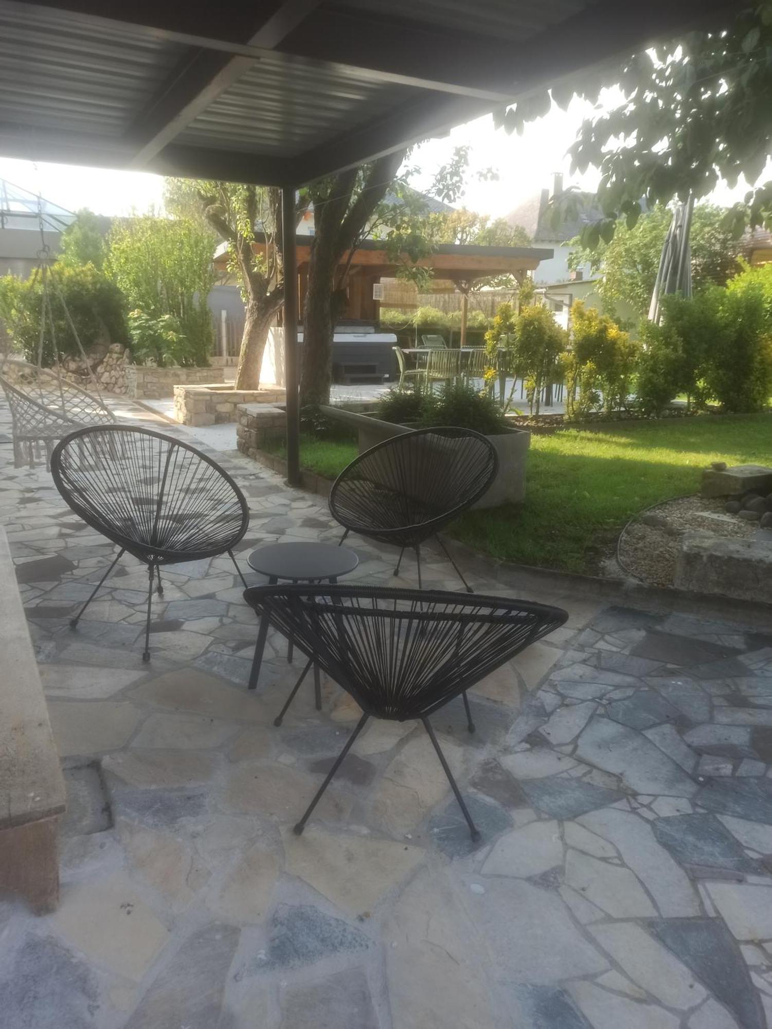Gite Le Recoules Villa Espalion Exterior photo